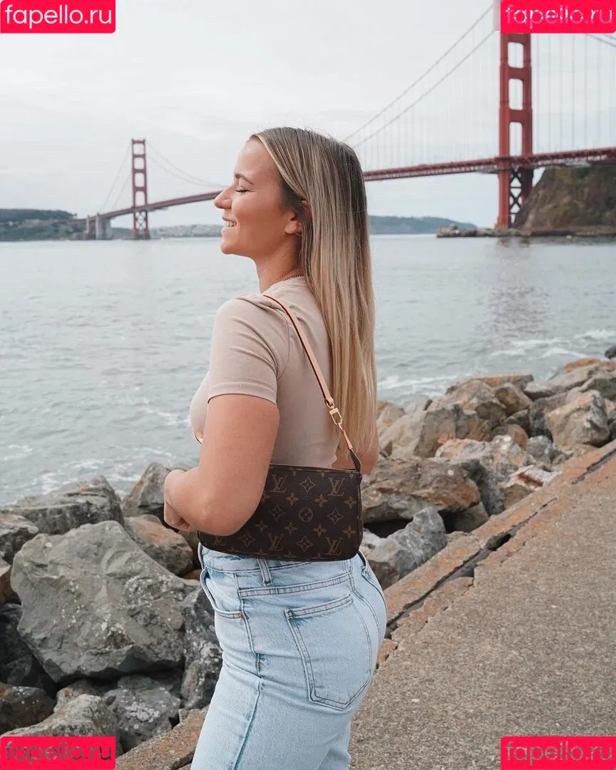 Alina Wachinger Onlyfans Photo Gallery 