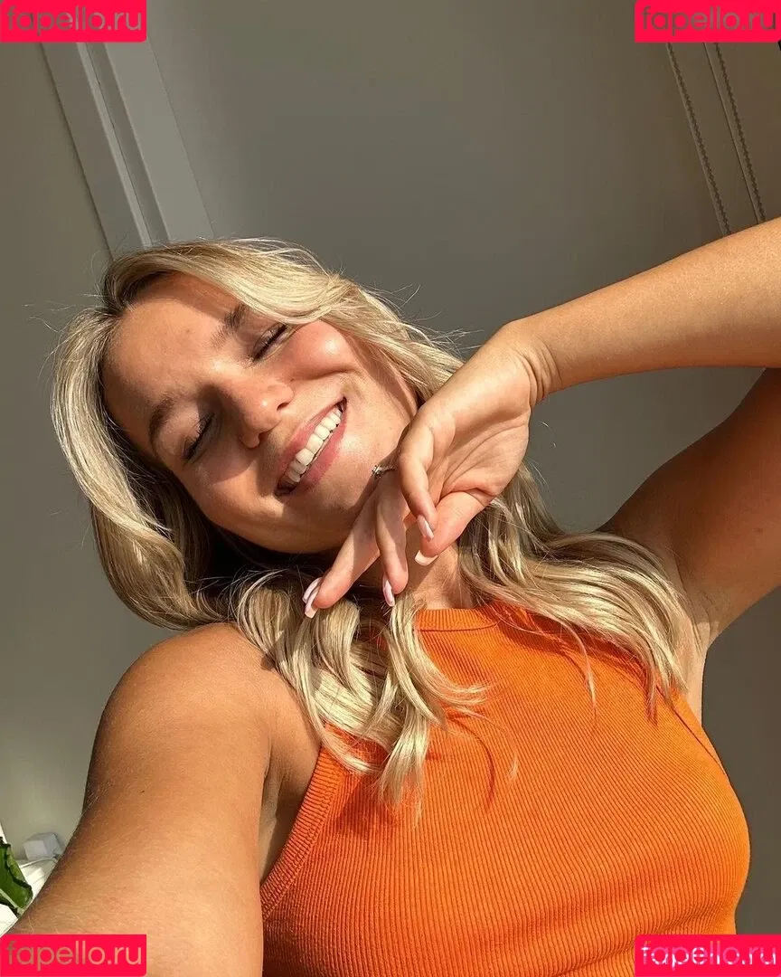 Alina Wachinger Onlyfans Photo Gallery 