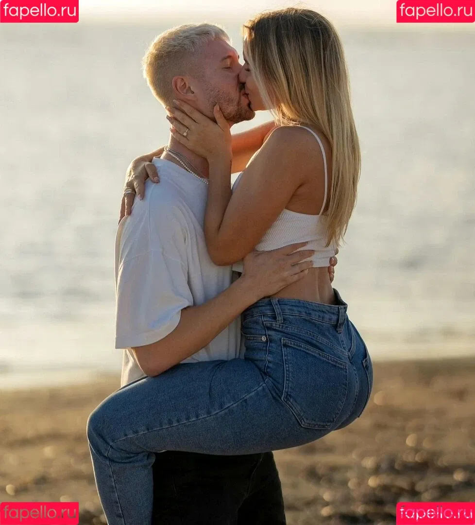 Alina Wachinger Onlyfans Photo Gallery 