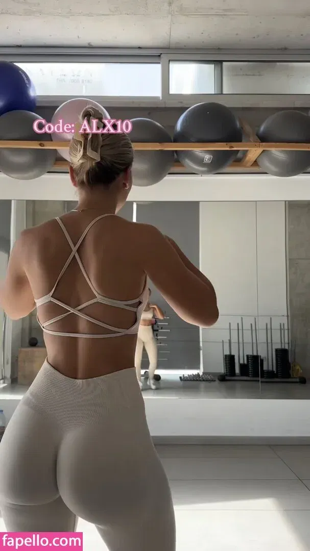 Alina Wachinger Onlyfans Photo Gallery 