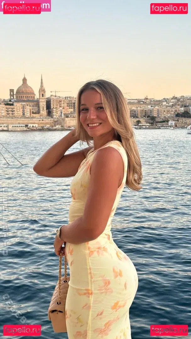 Alina Wachinger Onlyfans Photo Gallery 