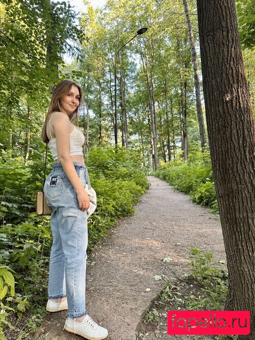 Alina Wachinger Onlyfans Photo Gallery 