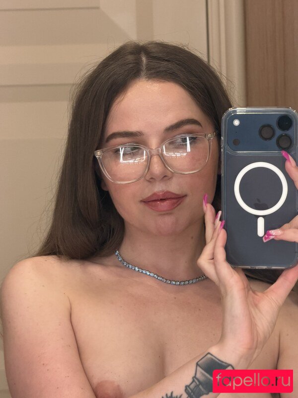 Alina Wachinger Nude Onlyfans Photo 5