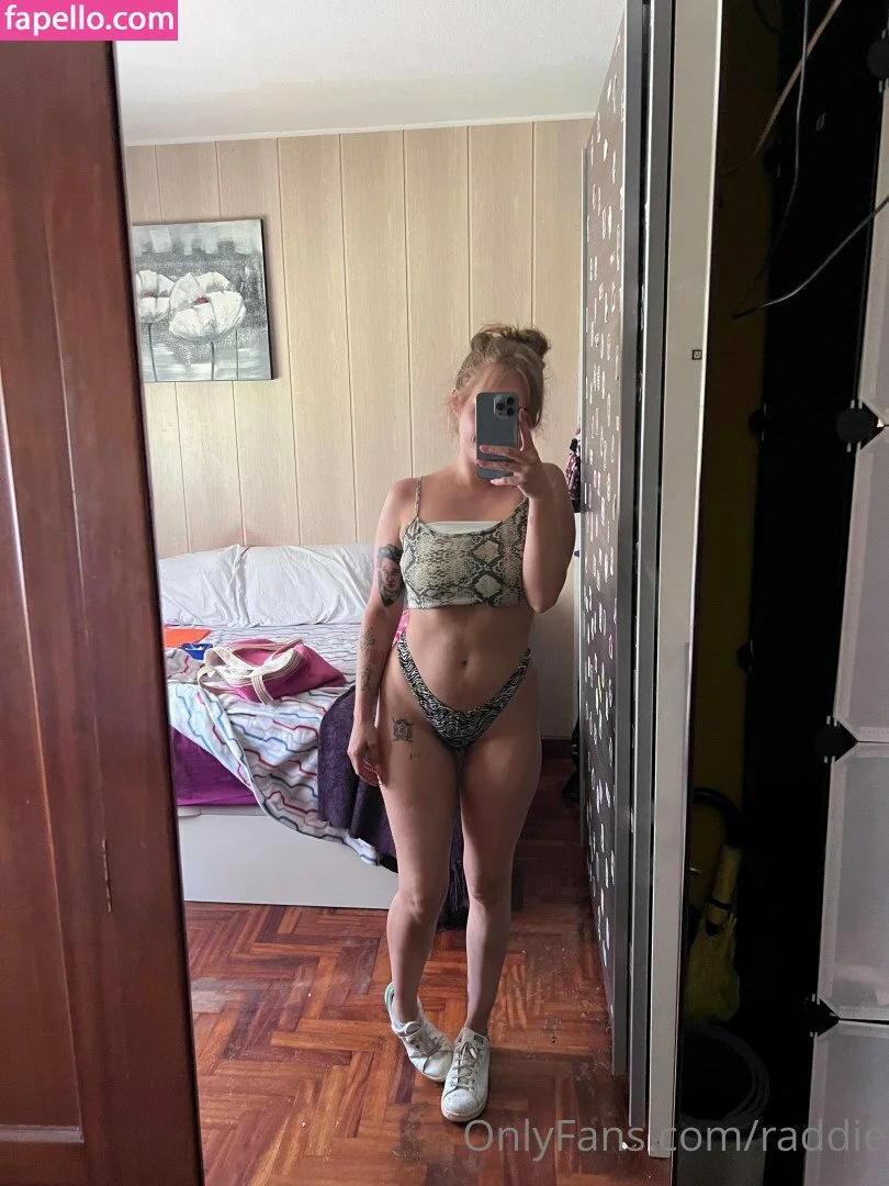 Raddie Llod Onlyfans Photo Gallery 