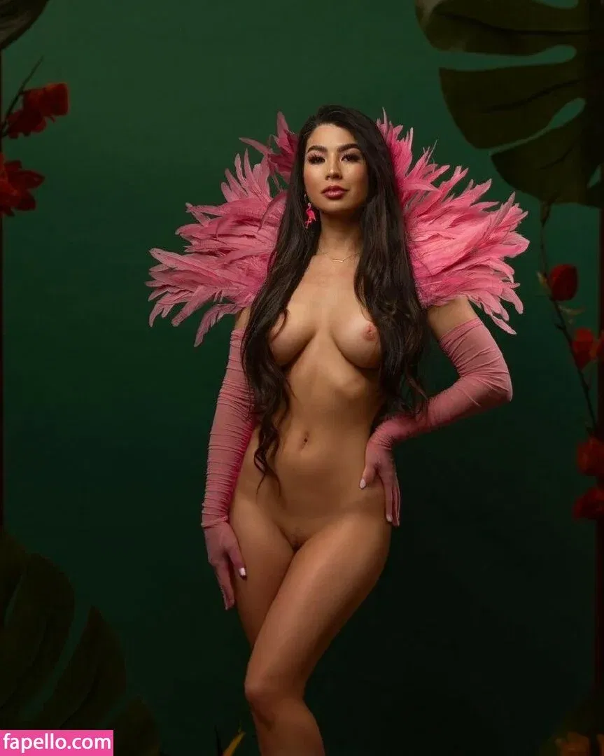 Caroline Kwan Onlyfans Photo Gallery 