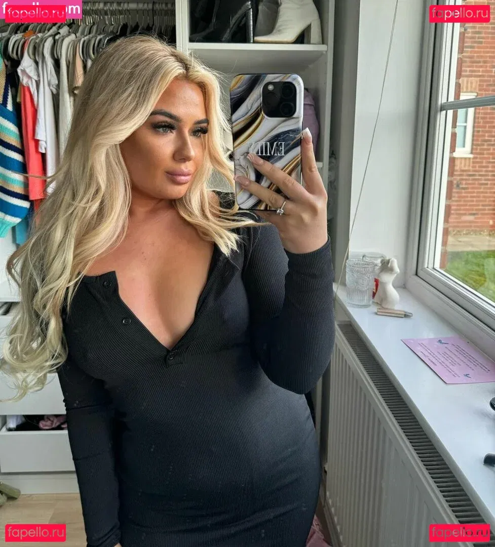 emilymrlor Onlyfans Photo Gallery 