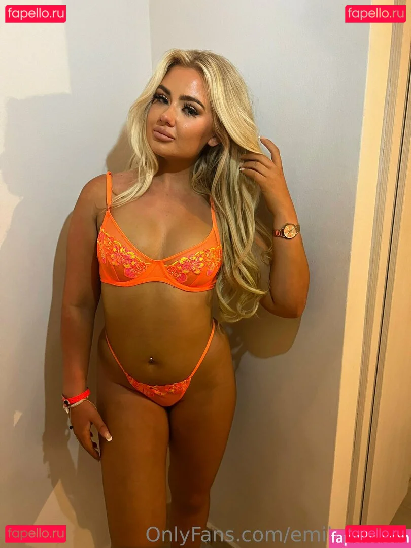 emilymrlor Onlyfans Photo Gallery 
