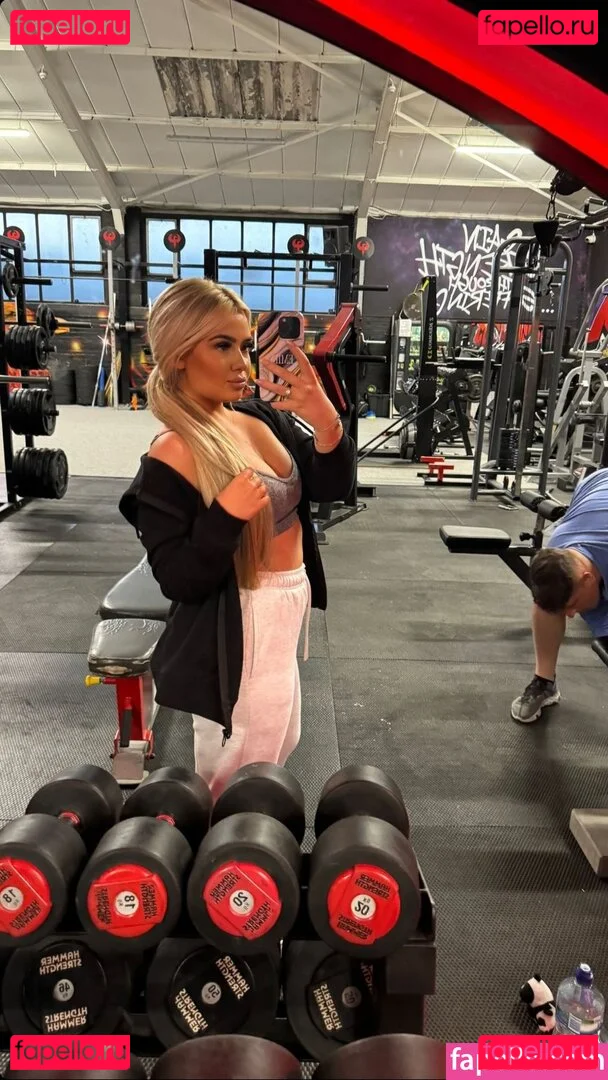 emilymrlor Onlyfans Photo Gallery 