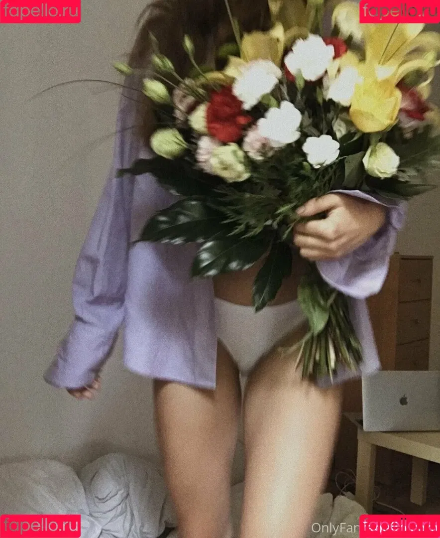 cirillla Onlyfans Photo Gallery 