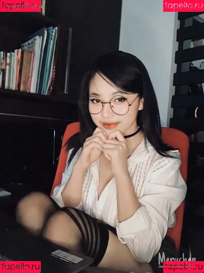 MeruChan Onlyfans Photo Gallery 