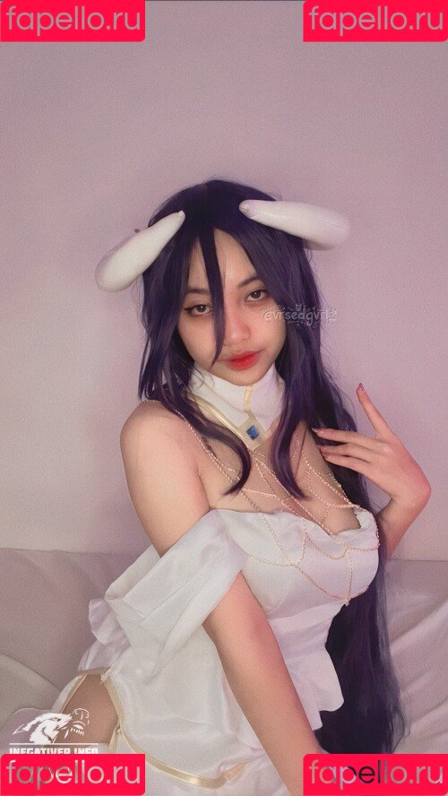 MeruChan Onlyfans Photo Gallery 