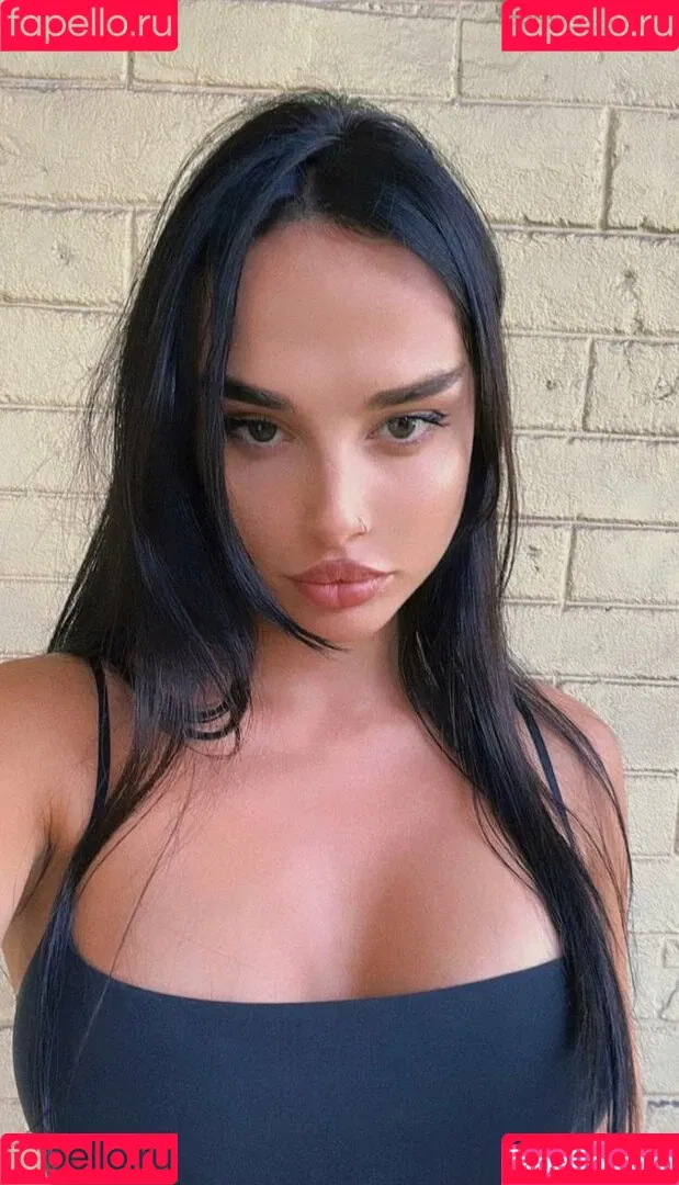 unrealcobain Onlyfans Photo Gallery 