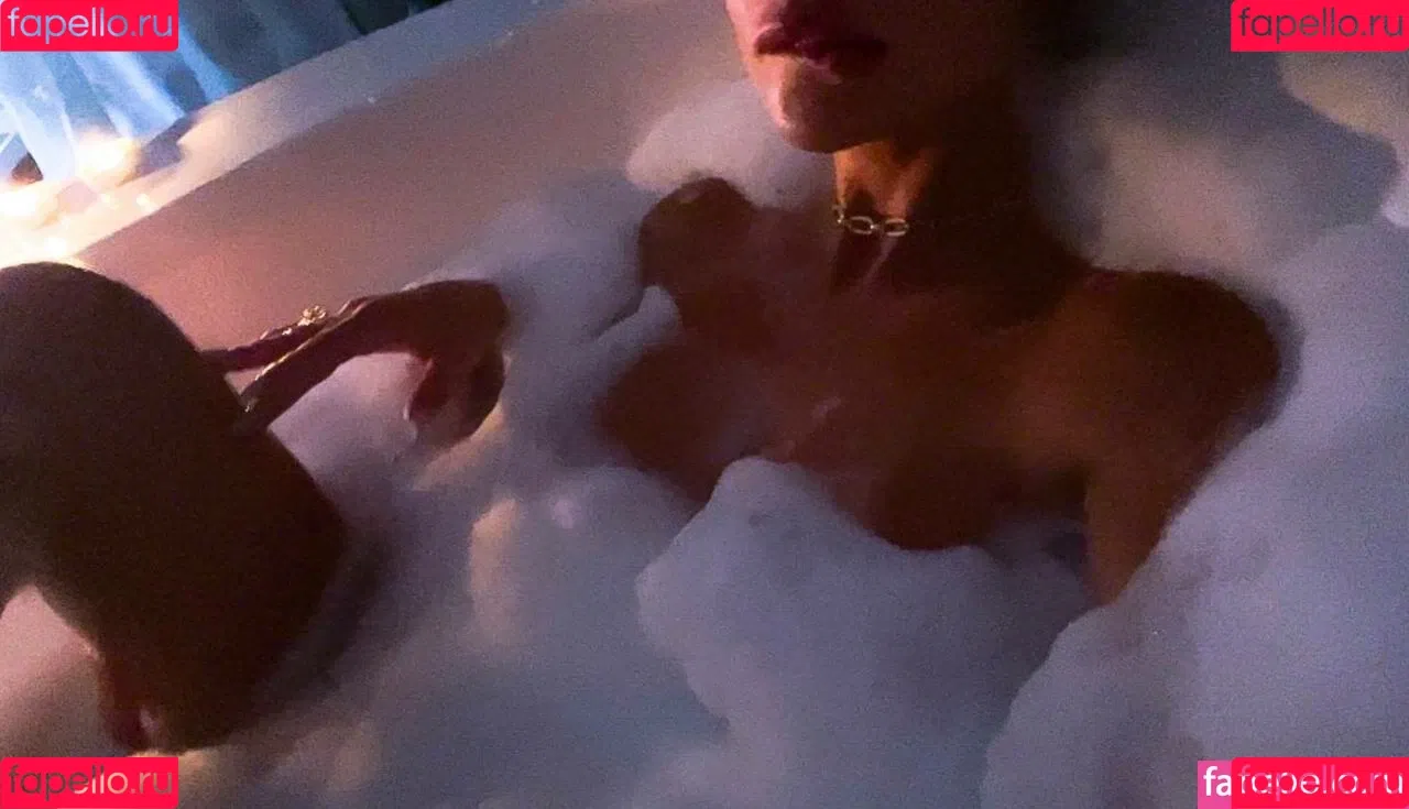 unrealcobain Onlyfans Photo Gallery 
