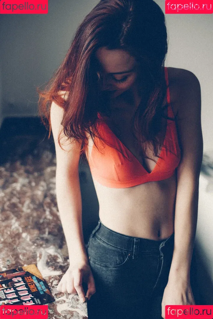 Julia Crds Onlyfans Photo Gallery 