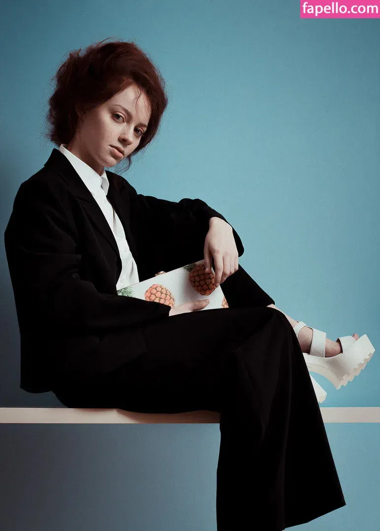 Julia Crds Onlyfans Photo Gallery 