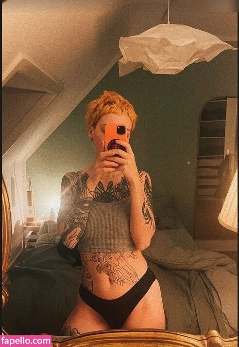 Julia Crds Onlyfans Photo Gallery 