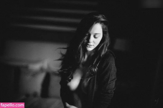 Julia Crds Onlyfans Photo Gallery 