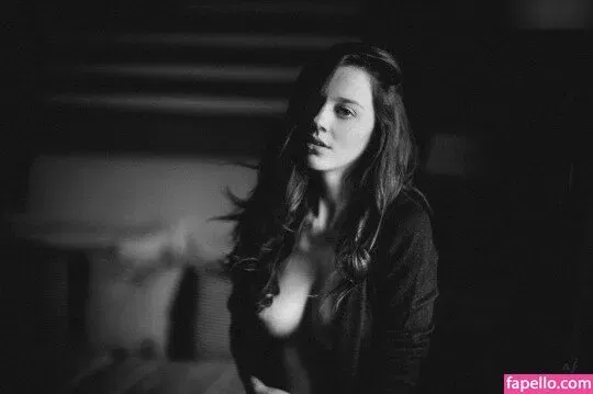 Julia Crds Onlyfans Photo Gallery 