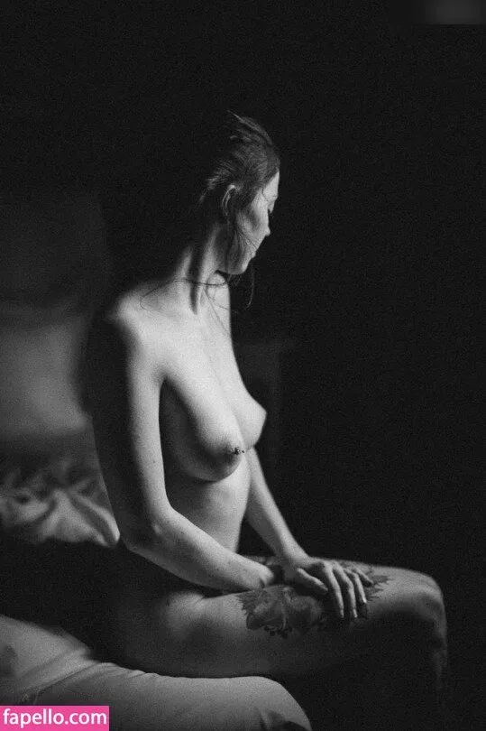 Julia Crds Onlyfans Photo Gallery 