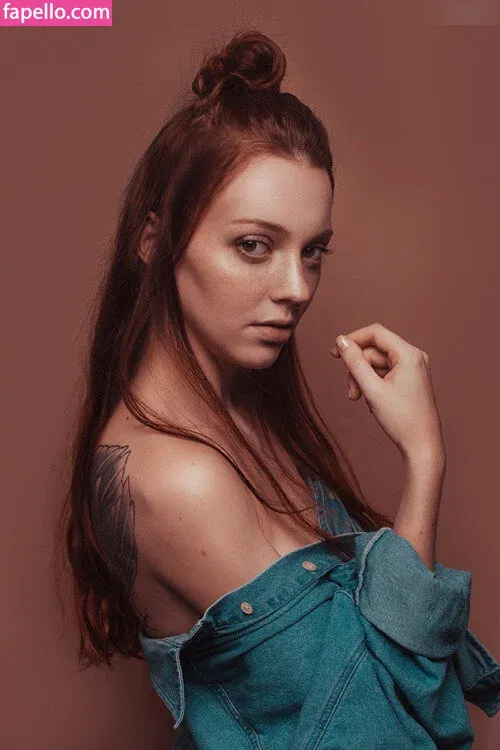 Julia Crds Onlyfans Photo Gallery 