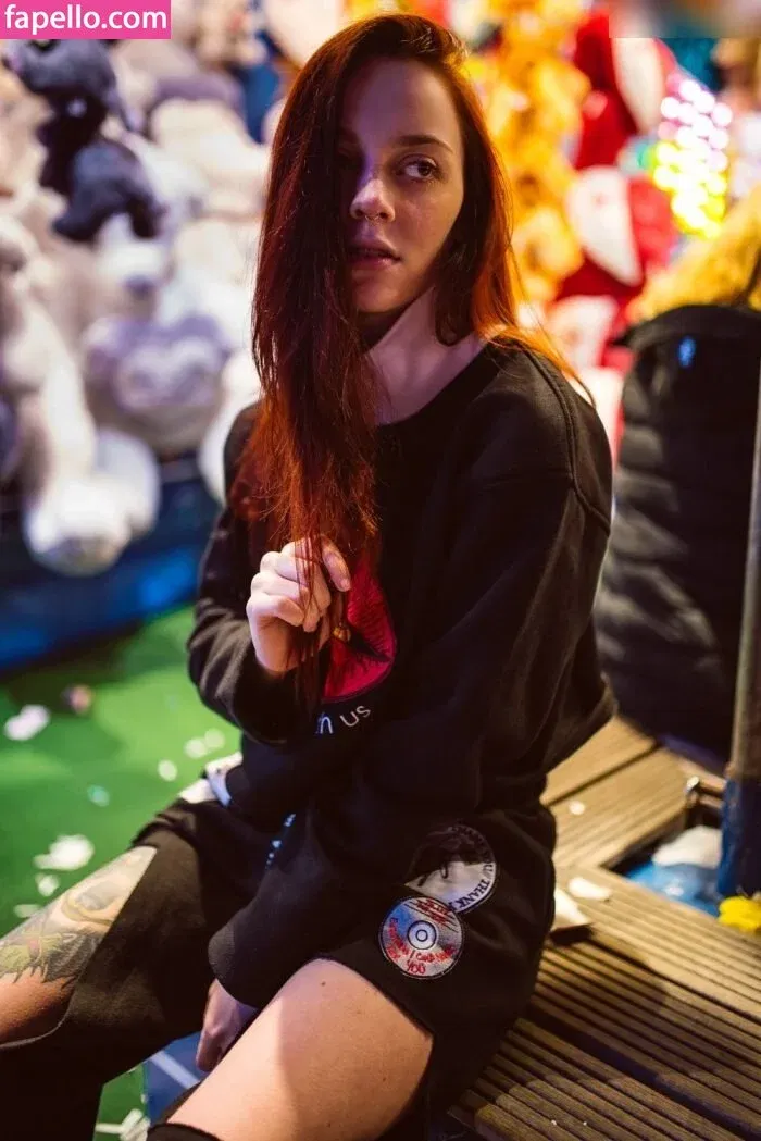 Julia Crds Onlyfans Photo Gallery 