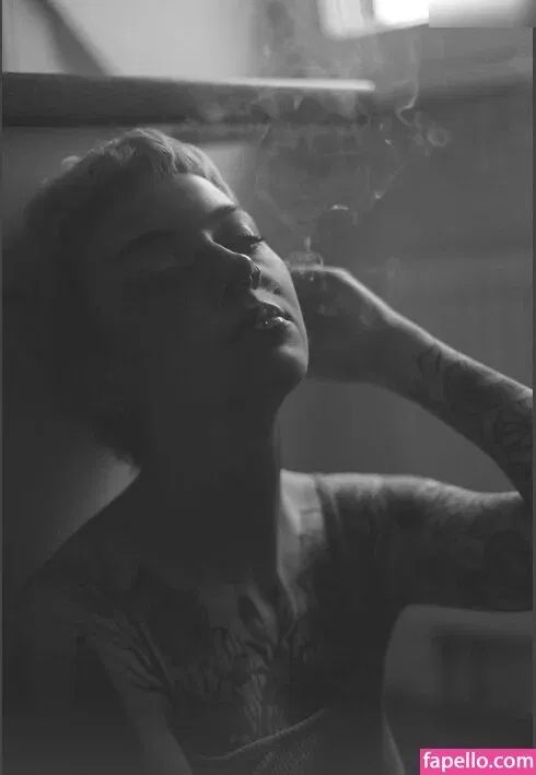 Julia Crds Onlyfans Photo Gallery 