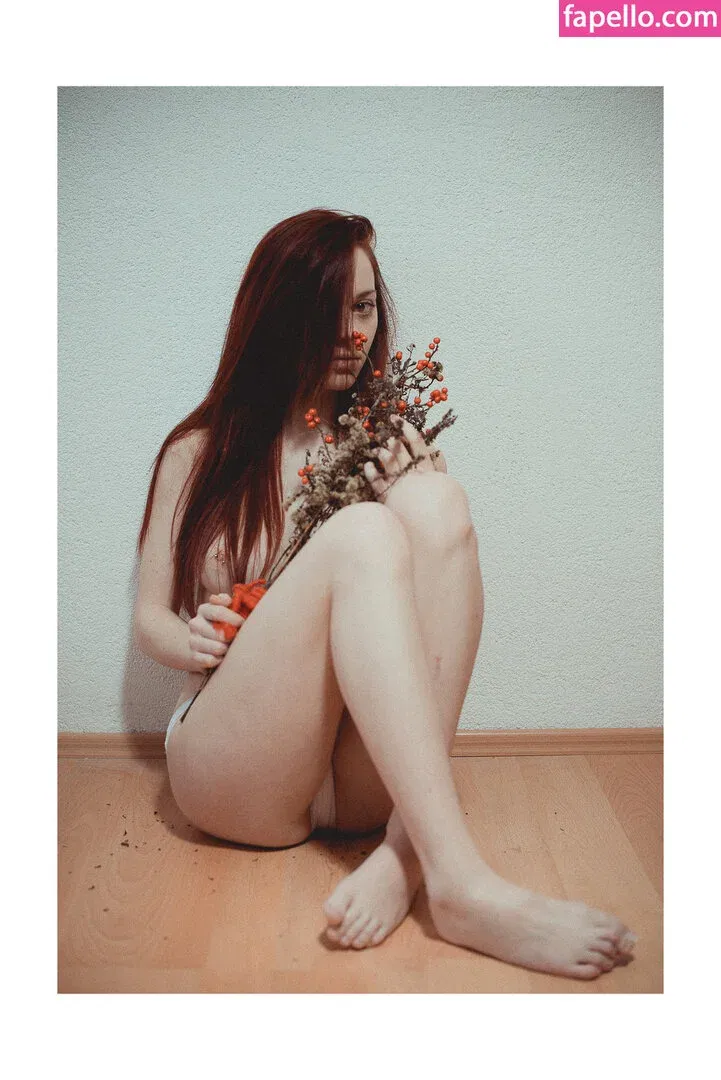 Julia Crds Onlyfans Photo Gallery 