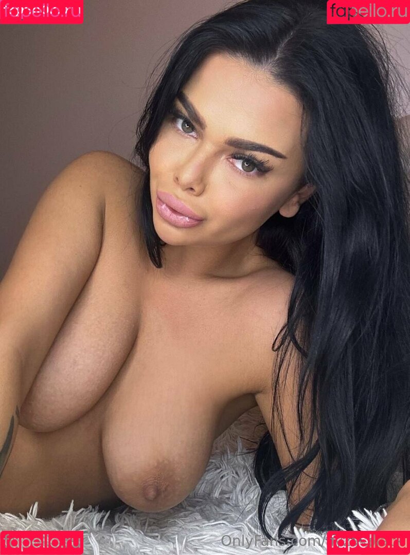 Ayza Black Onlyfans Photo Gallery 