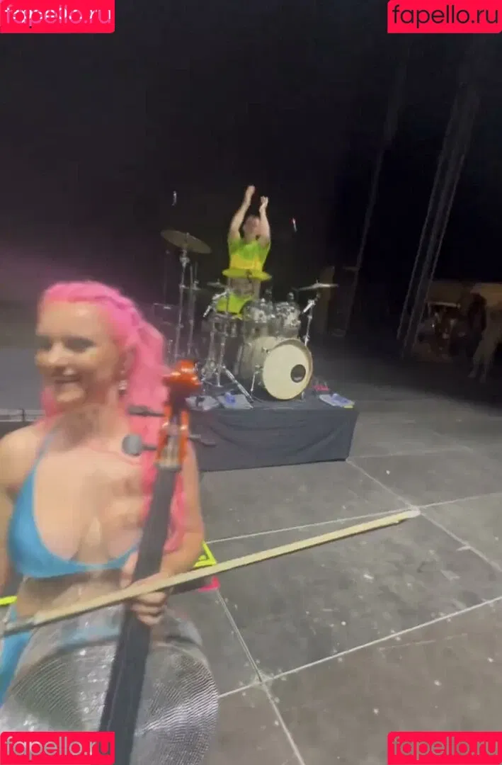 Grace Chatto Onlyfans Photo Gallery 