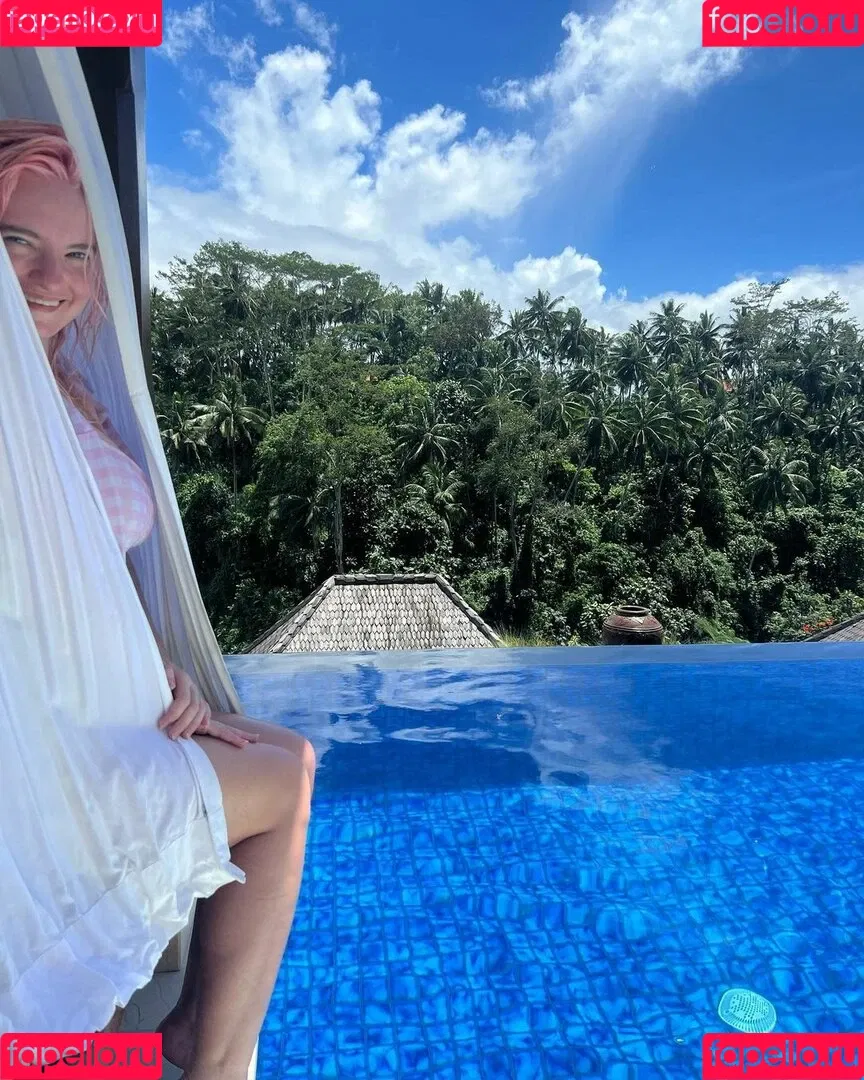 Grace Chatto Onlyfans Photo Gallery 
