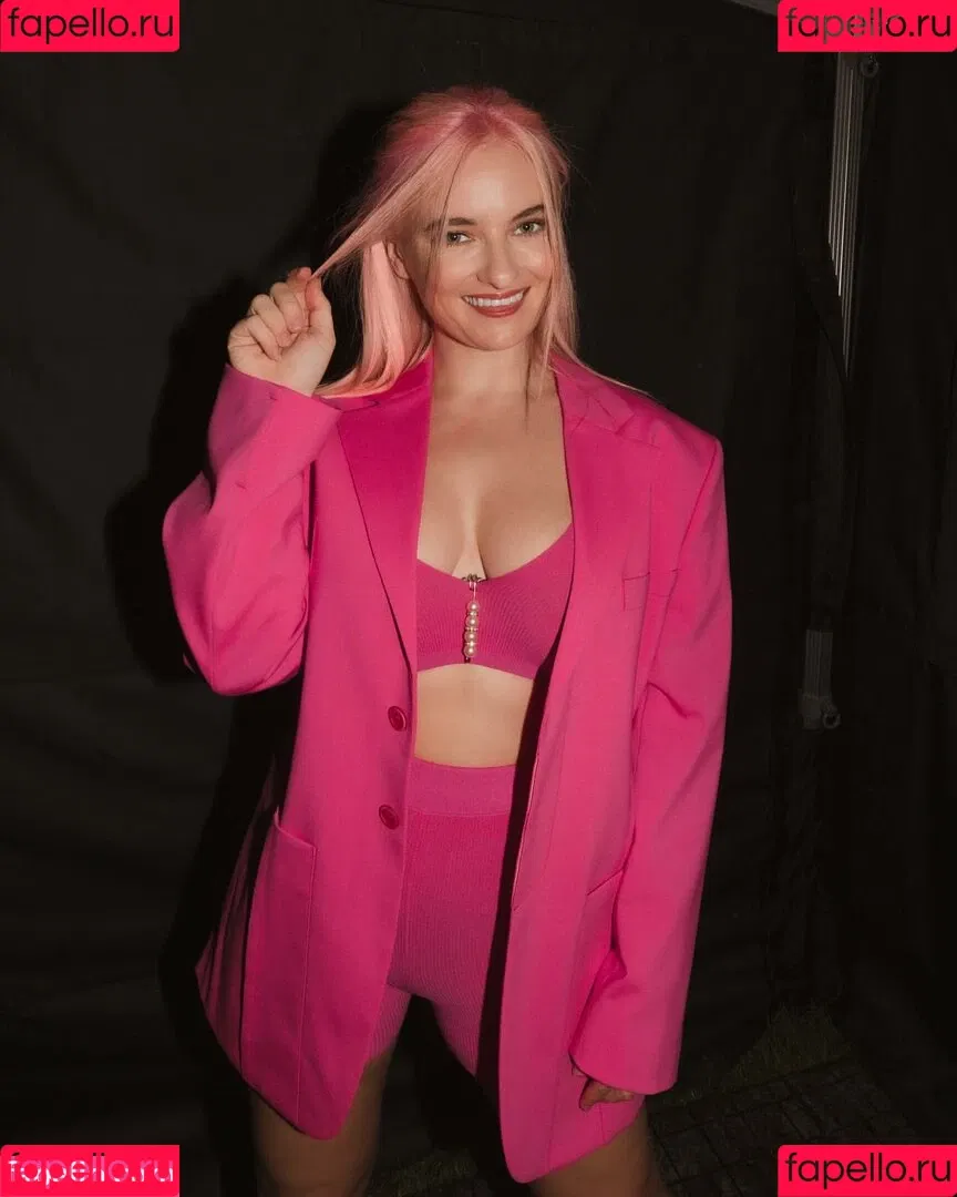 Grace Chatto Onlyfans Photo Gallery 