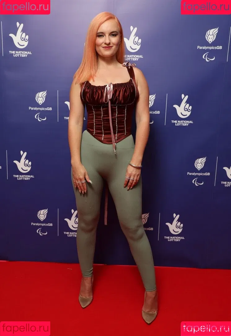 Grace Chatto Onlyfans Photo Gallery 