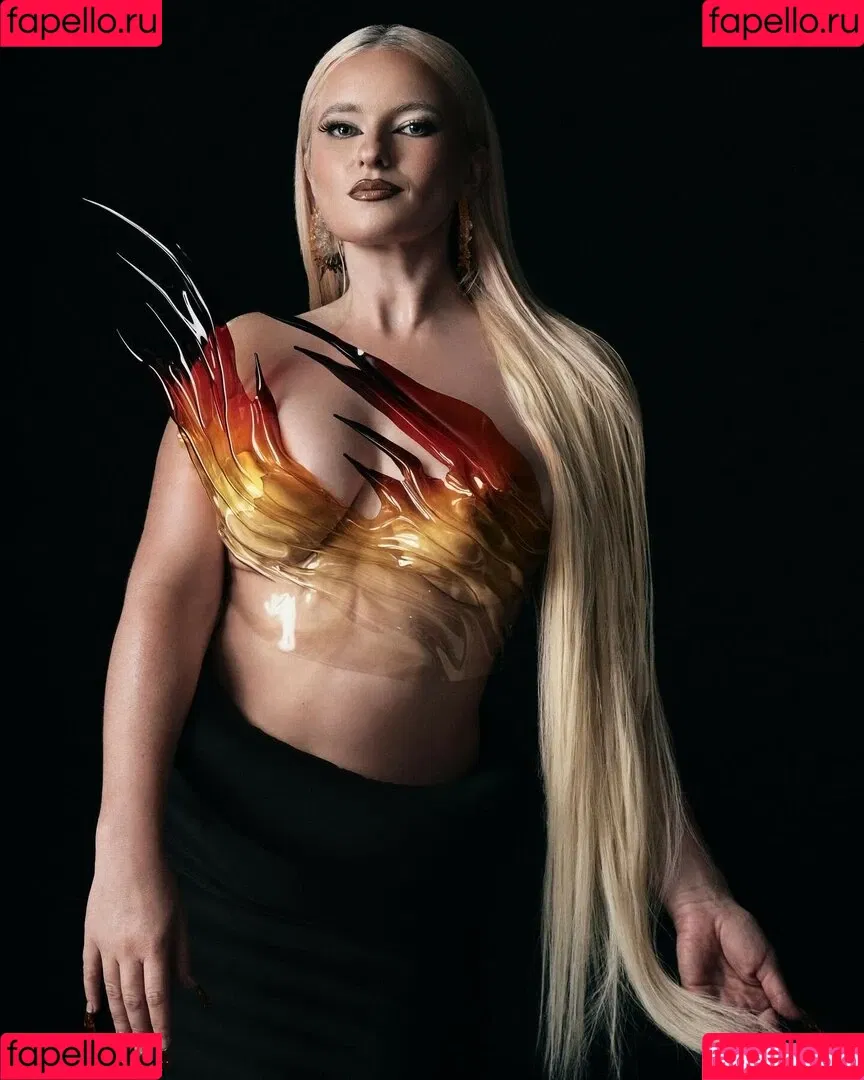 Grace Chatto Onlyfans Photo Gallery 