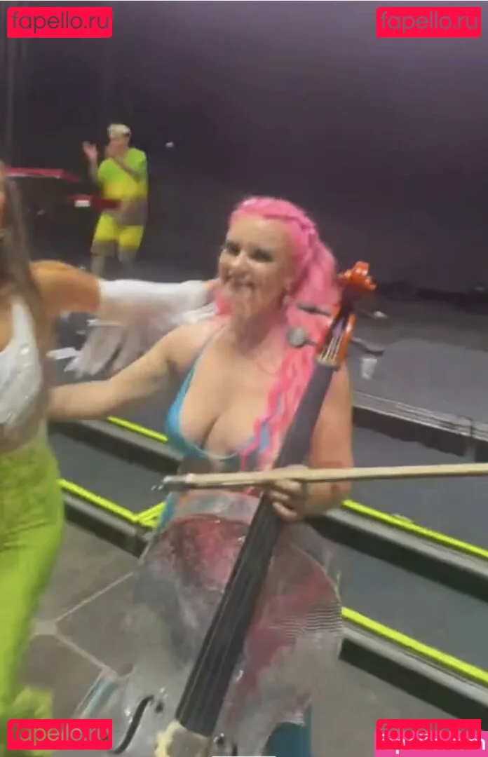 Grace Chatto Onlyfans Photo Gallery 