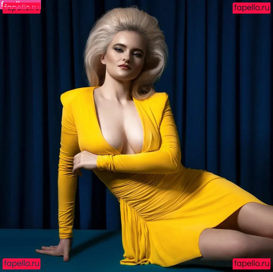 Grace Chatto Onlyfans Photo Gallery 