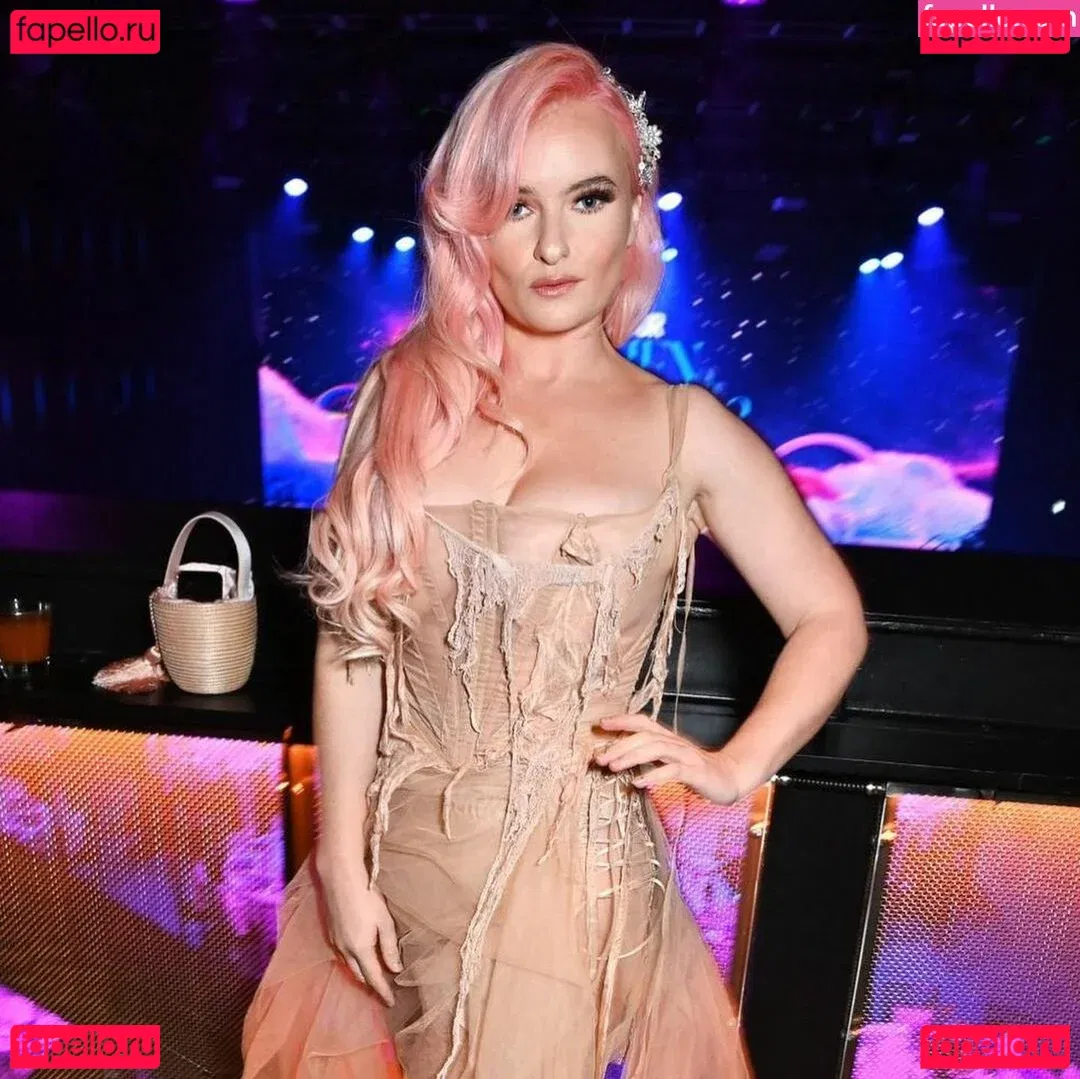 Grace Chatto Onlyfans Photo Gallery 