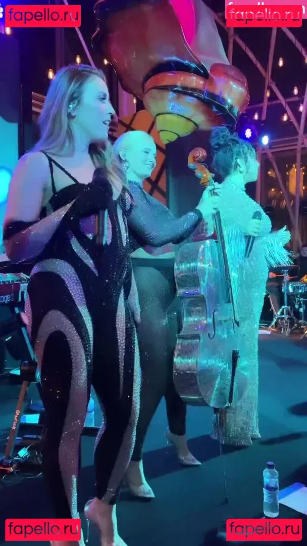 Grace Chatto Onlyfans Photo Gallery 