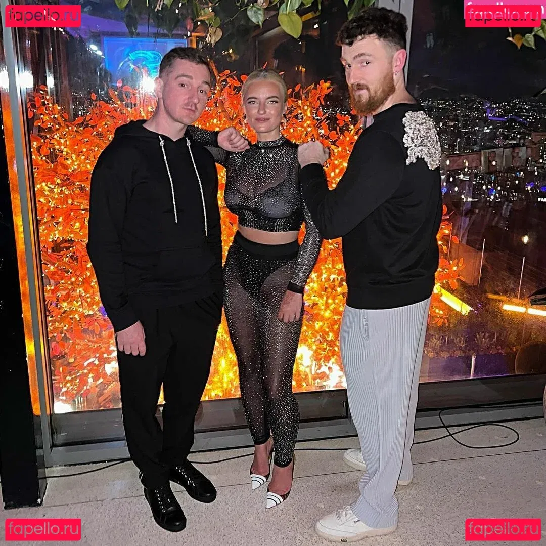 Grace Chatto Onlyfans Photo Gallery 