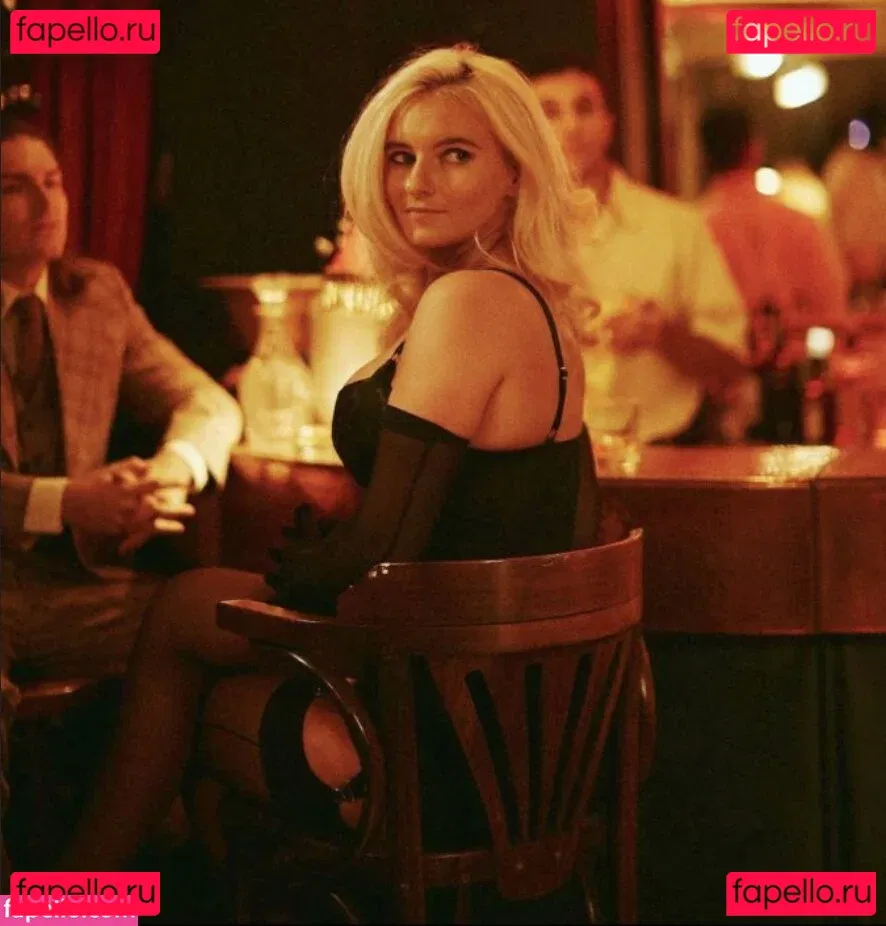 Grace Chatto Onlyfans Photo Gallery 