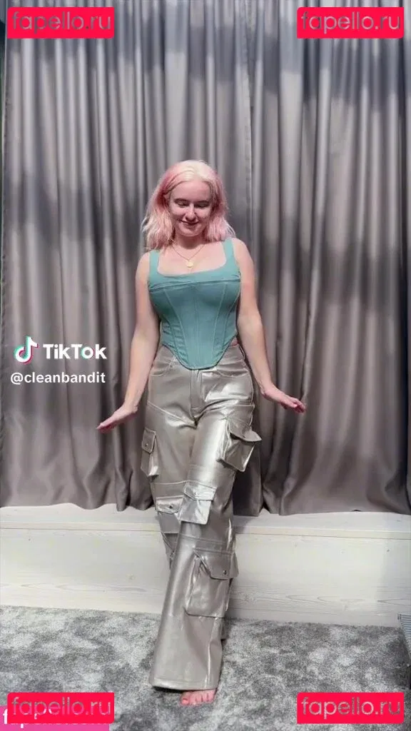 Grace Chatto Onlyfans Photo Gallery 