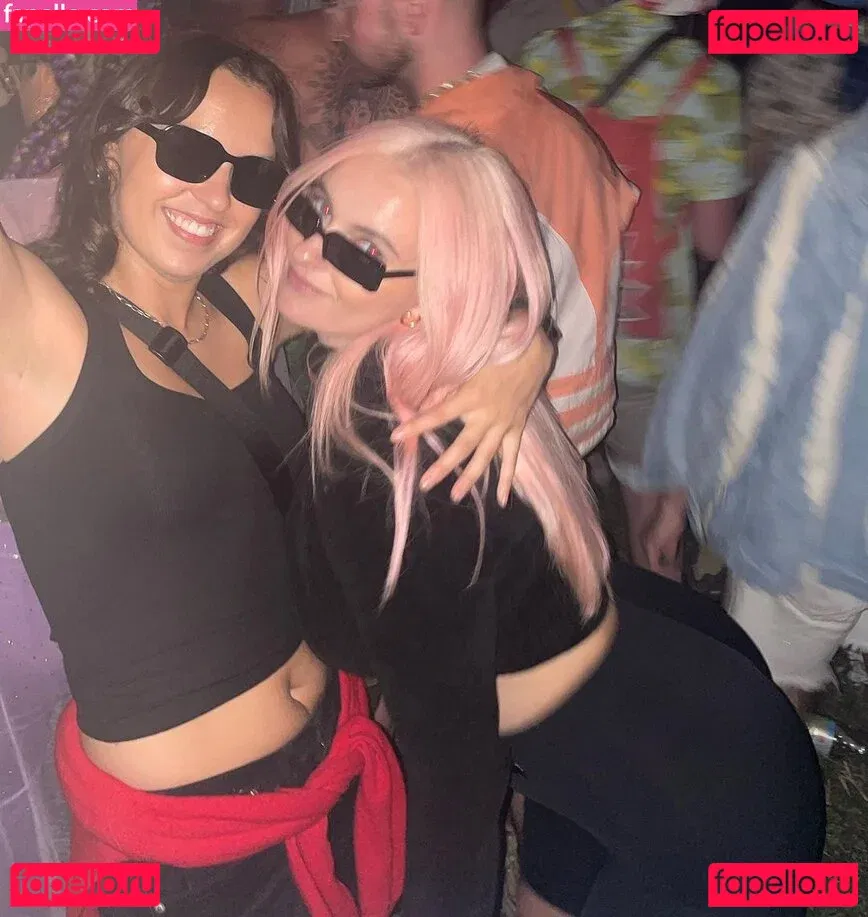 Grace Chatto Onlyfans Photo Gallery 