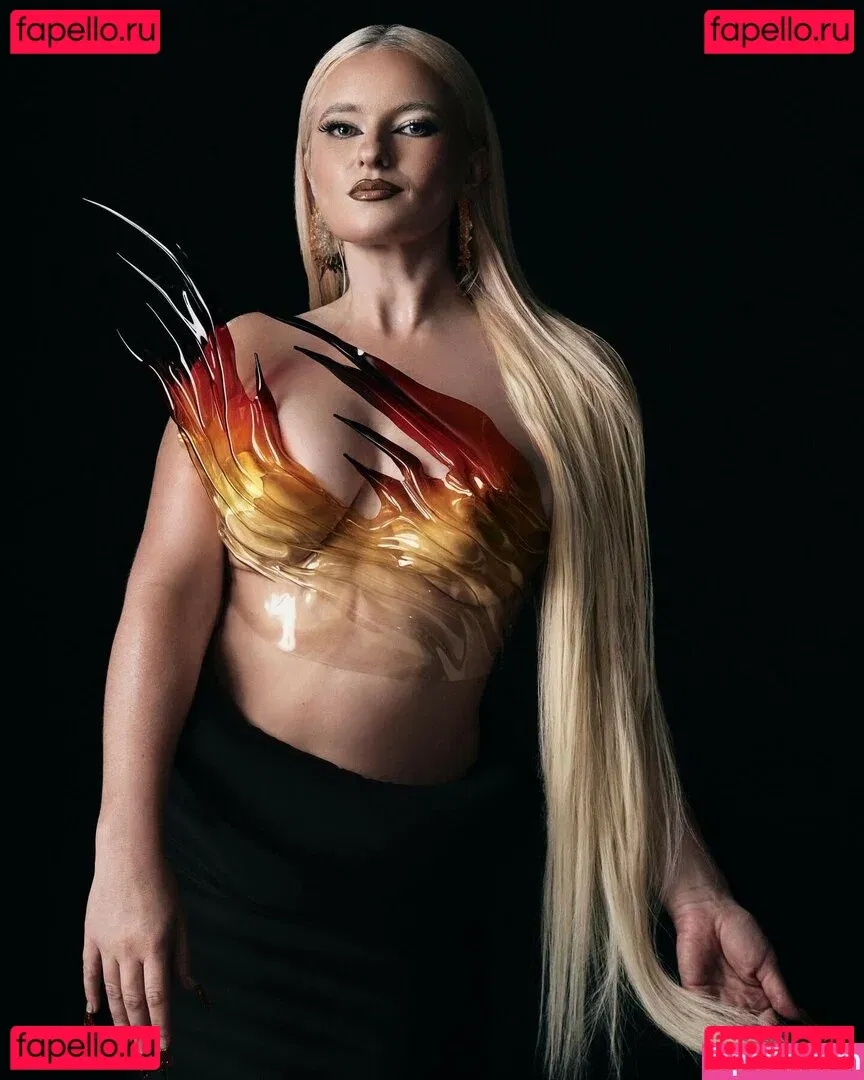 Grace Chatto Onlyfans Photo Gallery 