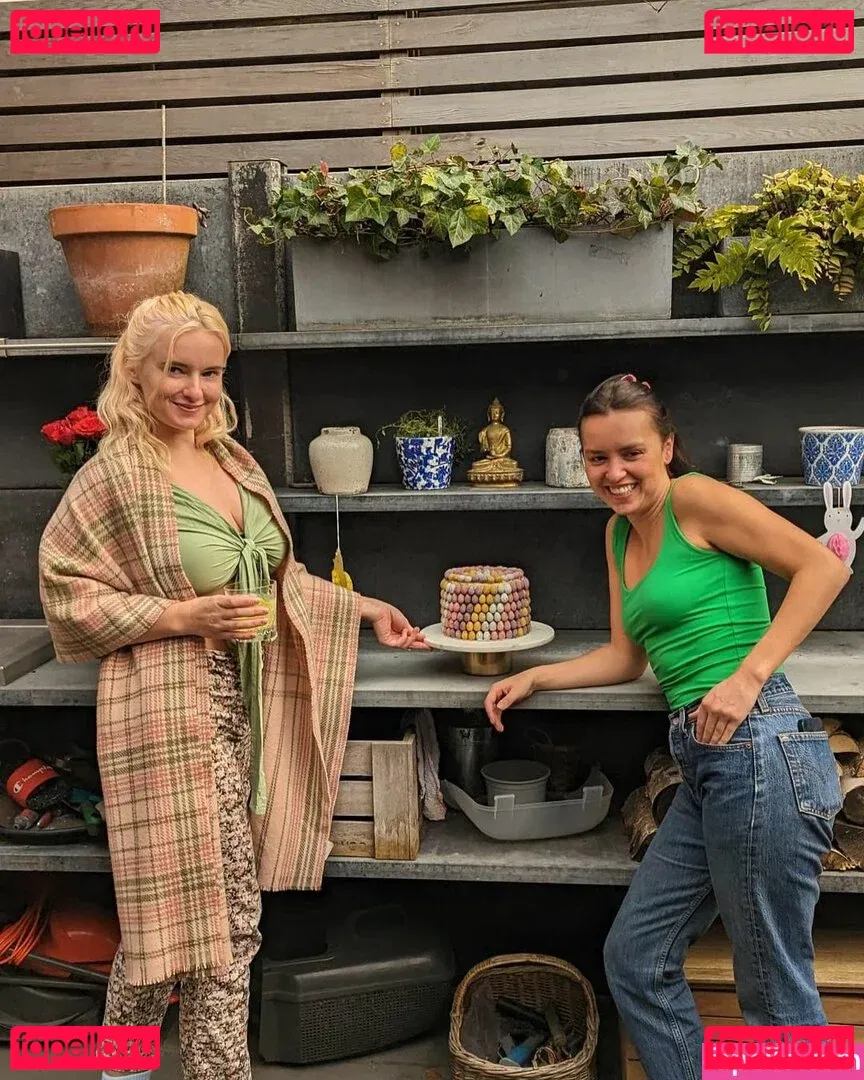 Grace Chatto Onlyfans Photo Gallery 