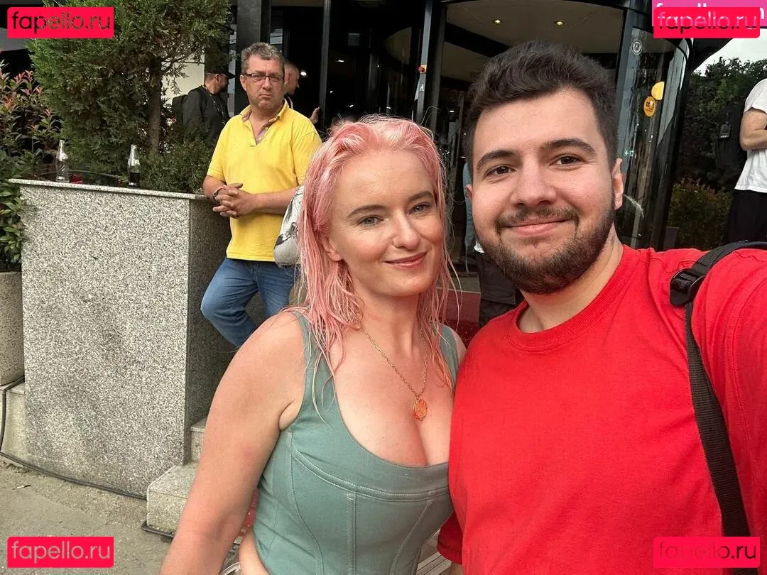 Grace Chatto Onlyfans Photo Gallery 