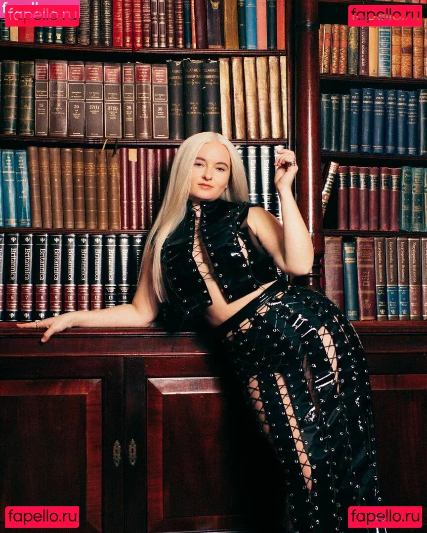 Grace Chatto Onlyfans Photo Gallery 