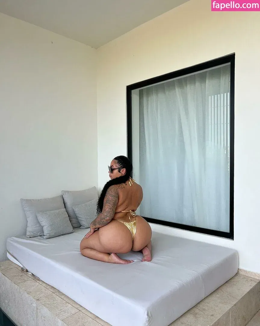 simplyyyj Onlyfans Photo Gallery 