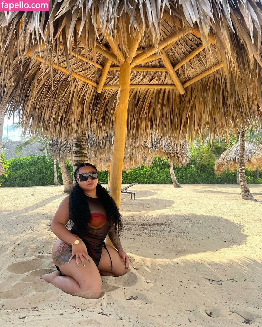 simplyyyj Onlyfans Photo Gallery 