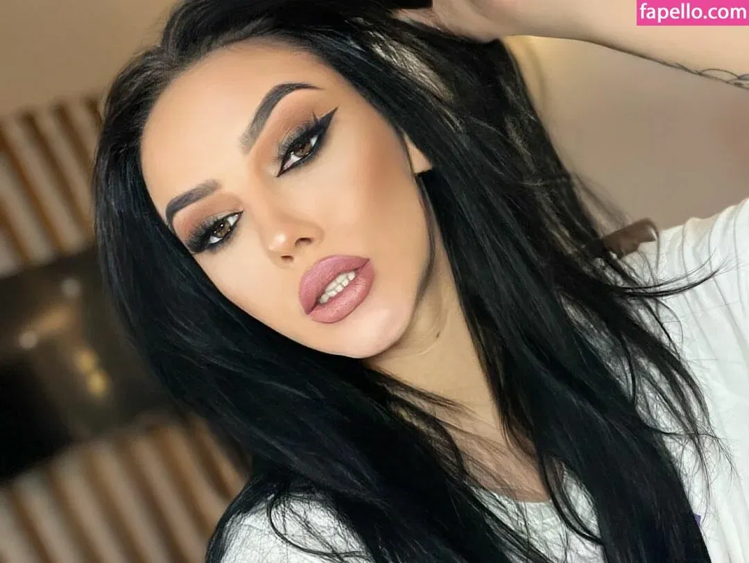 alina03m Onlyfans Photo Gallery 