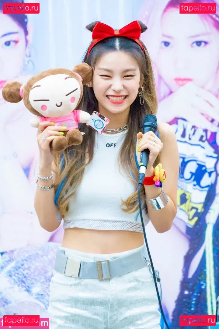 itzy.all.in.us Onlyfans Photo Gallery 