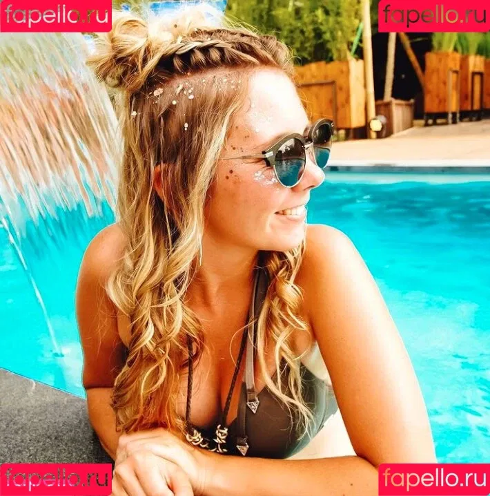 Jessi Faust Onlyfans Photo Gallery 